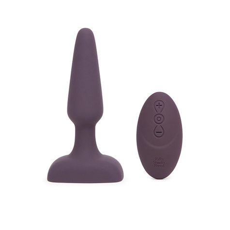 Plug anal : fifty shades freed feel so alive rechargeable vibrating plug